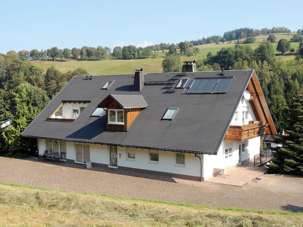 ברייטנברון Gaestehaus Am Hirtenberg מראה חיצוני תמונה