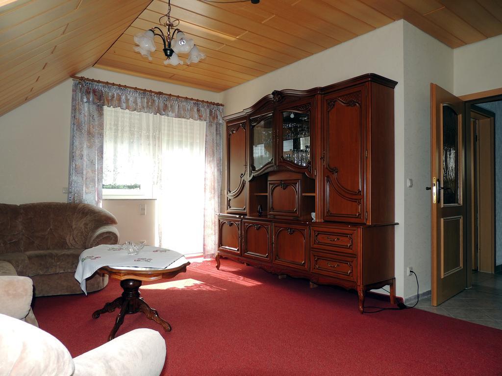 ברייטנברון Gaestehaus Am Hirtenberg מראה חיצוני תמונה