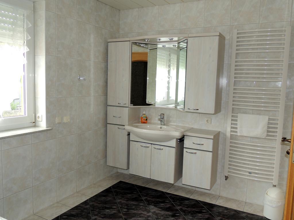 ברייטנברון Gaestehaus Am Hirtenberg מראה חיצוני תמונה